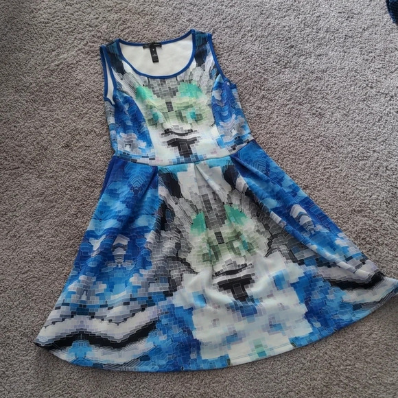 Aqua dress geometric pattern blue and green sleeveless size small - Picture 1 of 8